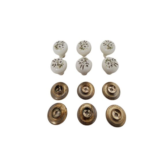 Vintage Gainsborough Hardware Porcelain Drawer Knob Daisy Motiff Ivory Gold Part - Picture 2 of 6